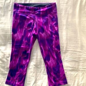 Women’s  capri leggings